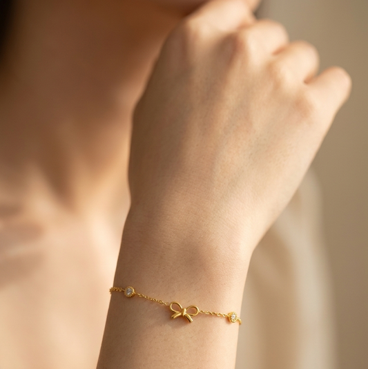 Amroze Heriatge - Stainless Steel Bow Charm Stone Bracelet
