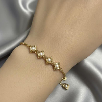 Amroze Heritage - Cube Pearl Bracelet – BR-EM-002