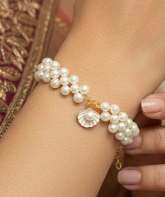Amroze Heritage - Seashell Pearl Bracelet - BR-EM-003