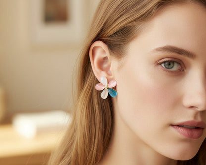 Amroze Heritage -  Flower Stud Earrings Pair –