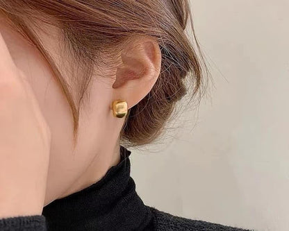 Amroze Heritage - Zarina Gold Stud Tops Earrings -