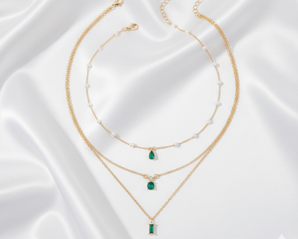 Amroze Heritage - Baguette & Round Pendant with Link Chains –