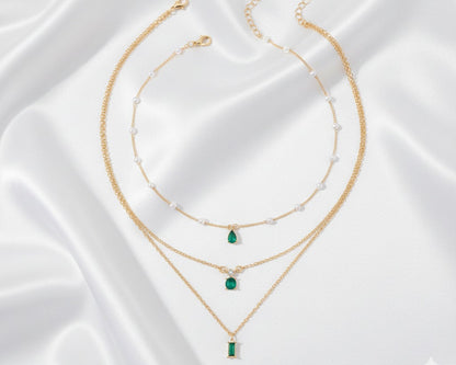 Amroze Heritage - Baguette & Round Pendant with Link Chains –