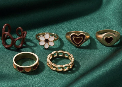 Amroze Heritage - Flower & Heart 6 Midi Rings Set –