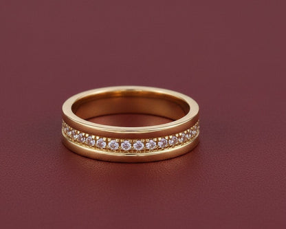 Amroze Heritage - Stylish Round Charm Ring