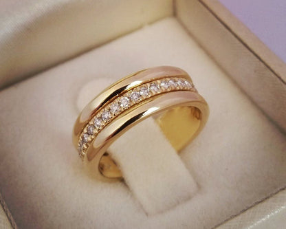 Amroze Heritage - Stylish Round Charm Ring