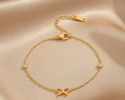 Amroze Heriatge - Stainless Steel Bow Charm Stone Bracelet