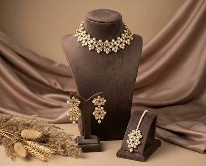 Amroze Heritage - Meher Pearl Choker Set