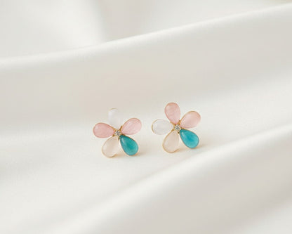 Amroze Heritage -  Flower Stud Earrings Pair –